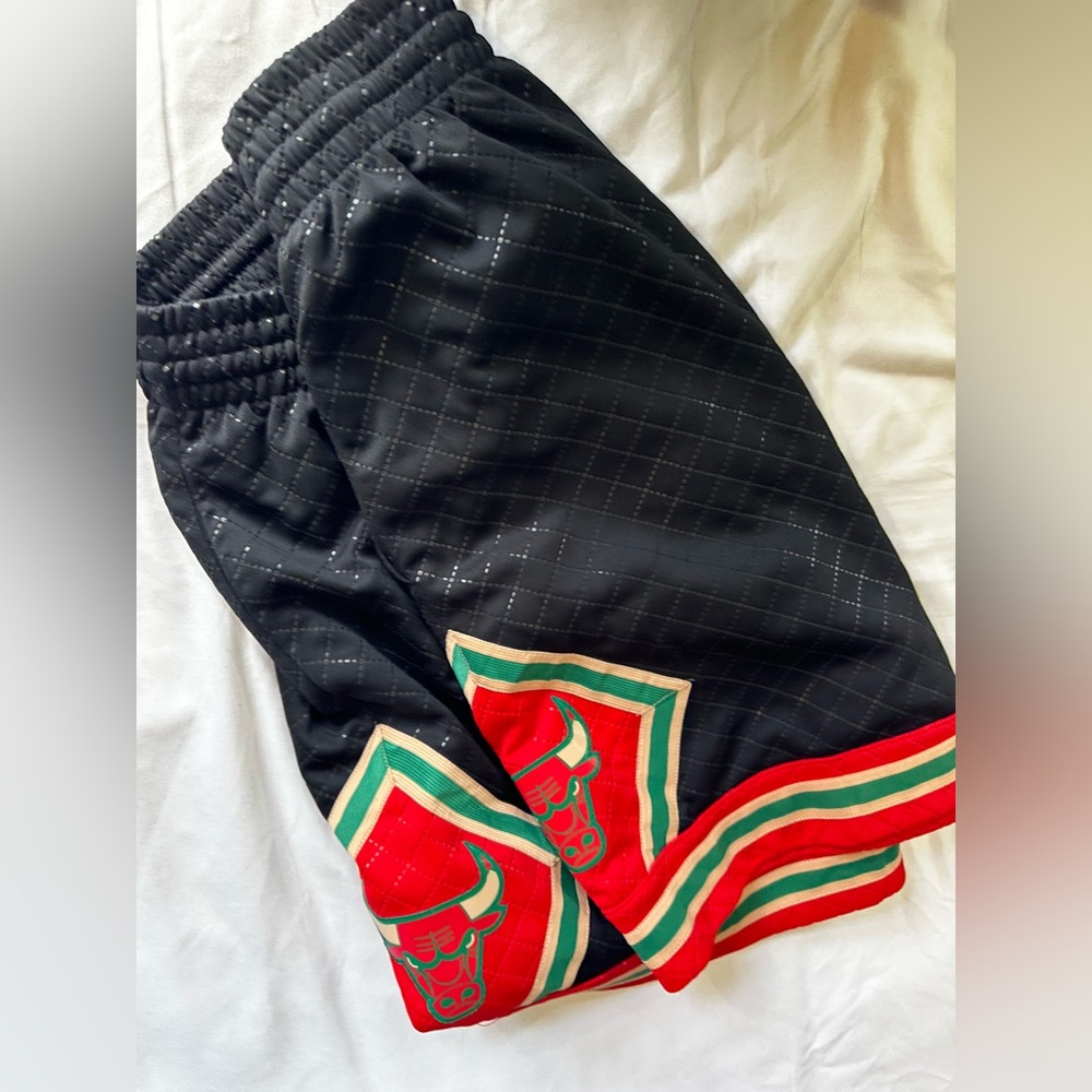 Nba mitchell & ness basketball shorts chicago bulls brand new old stock
